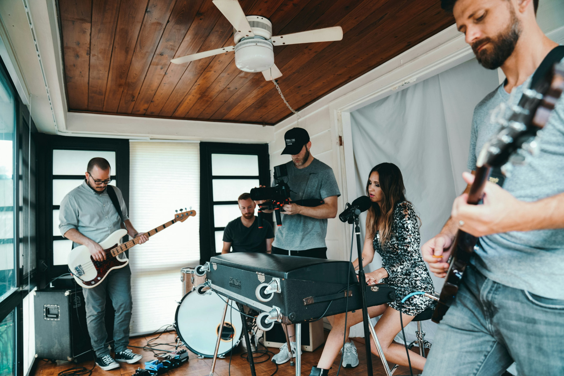 Inside the Hourly Rehearsal Room